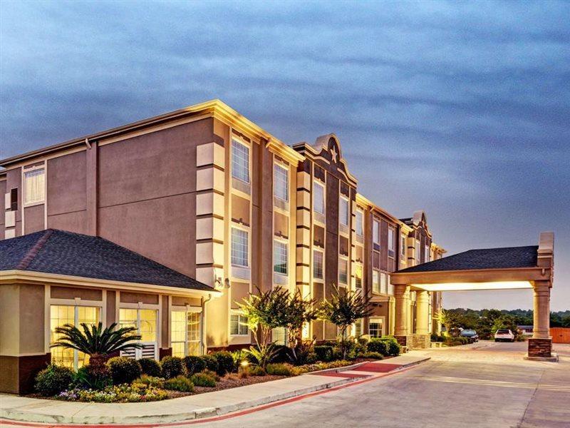 Super 8 By Wyndham San Antonio/Alamodome Area Otel Dış mekan fotoğraf